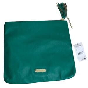 Steve Madden Teal Clutch NWT